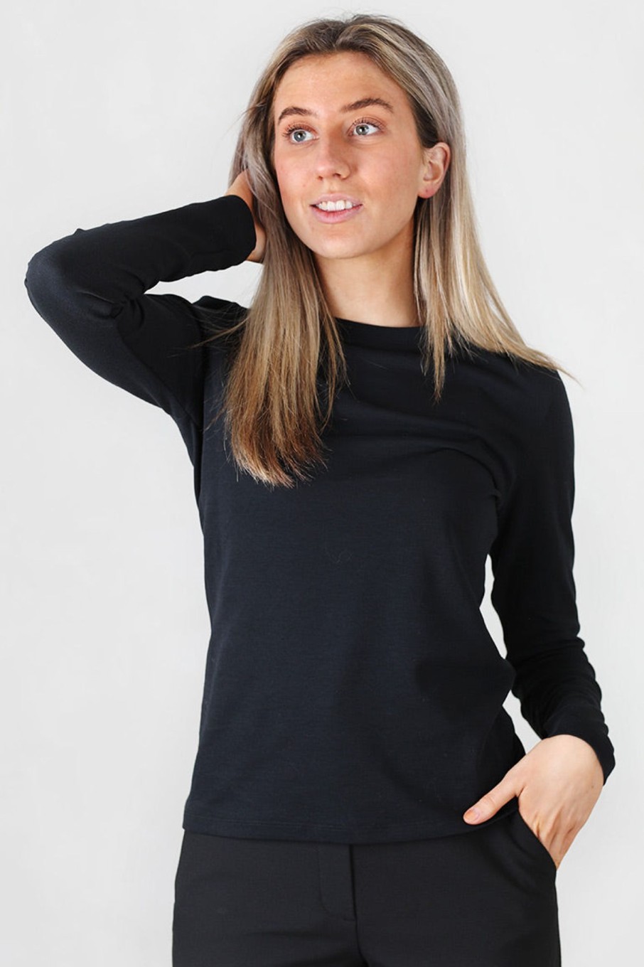 Klaer Julie Josephine | Andrea Black Longsleeve